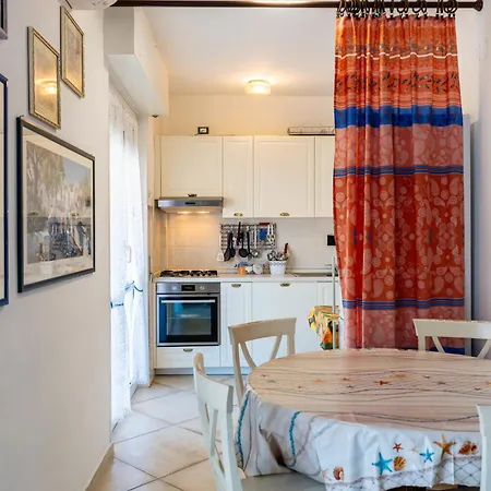 Marina By Interhome Lägenhet Bordighera